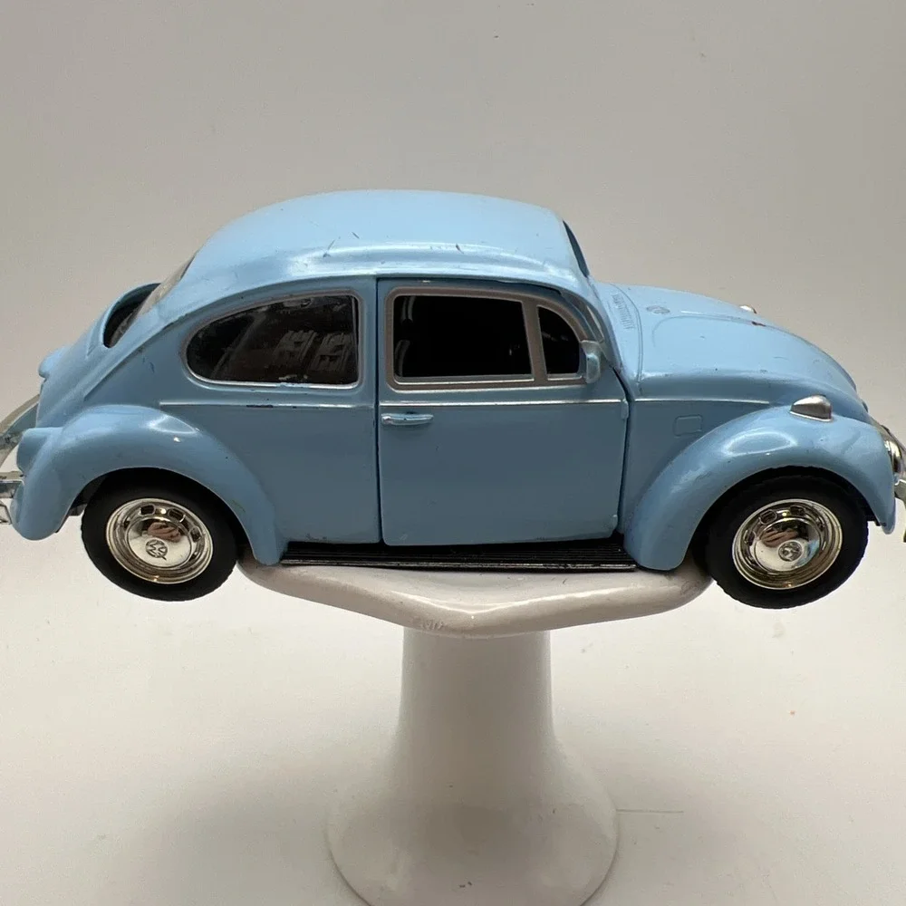 Lot Of 2 Volkswagen Beetle Diecast Model Toy Cars -4